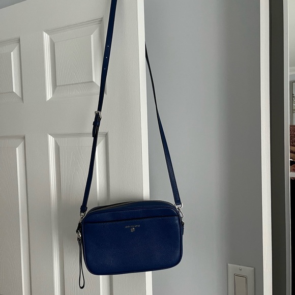 Michael Kors Blue Crossbody Bag - Picture 4 of 4